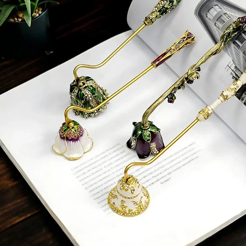 BowLift | Velisse Candle Snuffer
