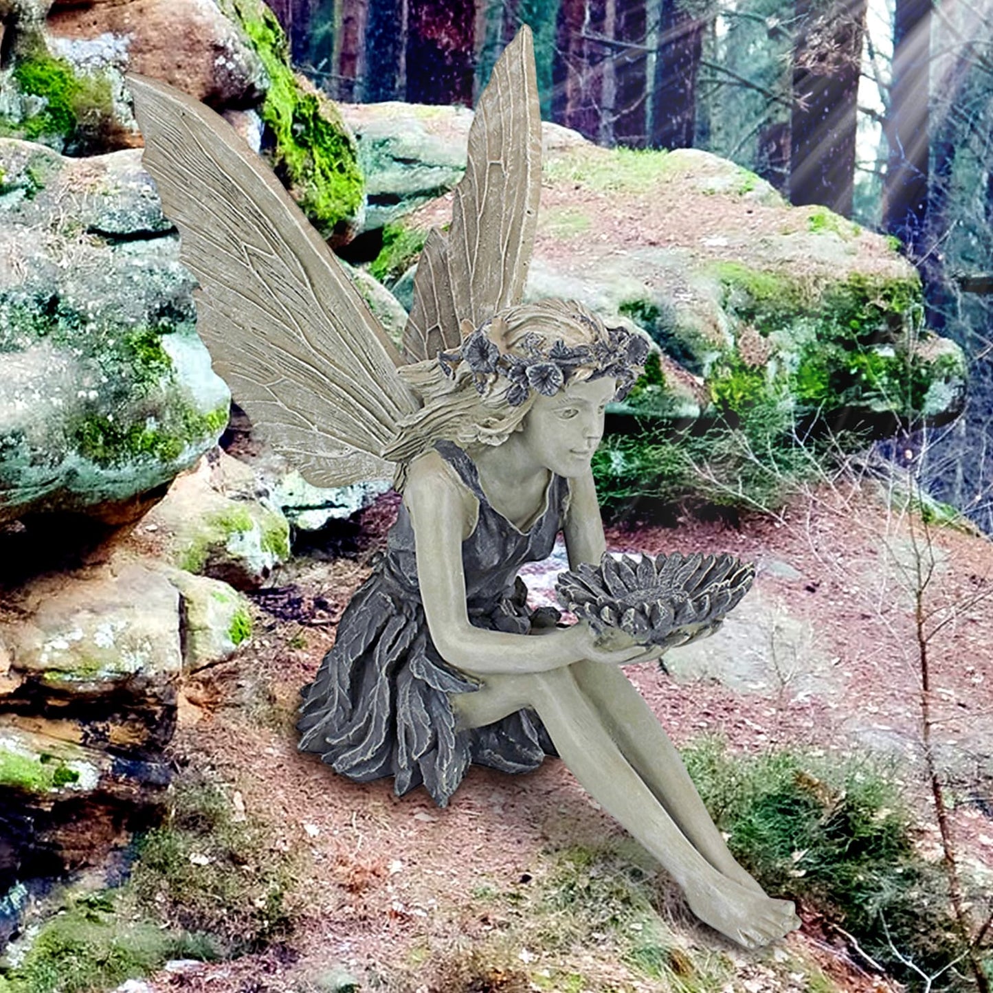 Skanto | Garden Fairy Statue