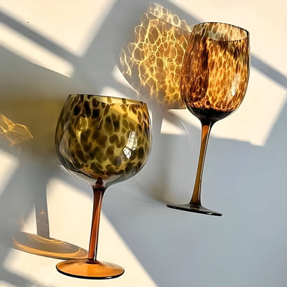 Set with 2 wine glasses in leopard design – Vintage look & decorative | Perfect for special occasions | Karnz