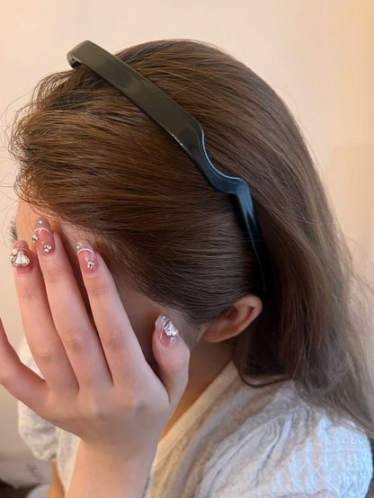 SunnyBand | Plastic Hairband for Men and Women Fashion | Bowlift