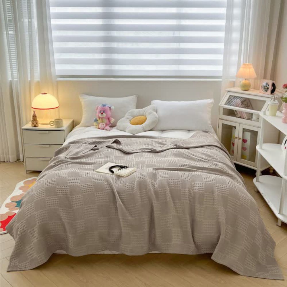 BowLift | Cotura Waffle Blanket | 100% Organic Cotton | Breathable & Elegant | Waffle Structure