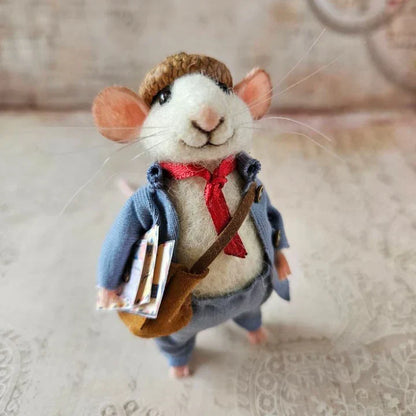 BowLift | Handmade felt mouse | Christmas decoration & gift idea | Needle felted from wool & fabric | Sustainable
