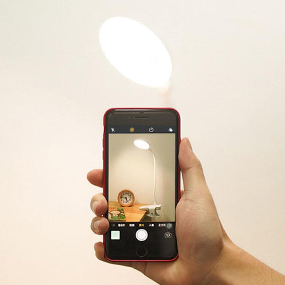 Skanto | Simple LED Clip Desk Lamp Rechargeable Eye Protection Night Light