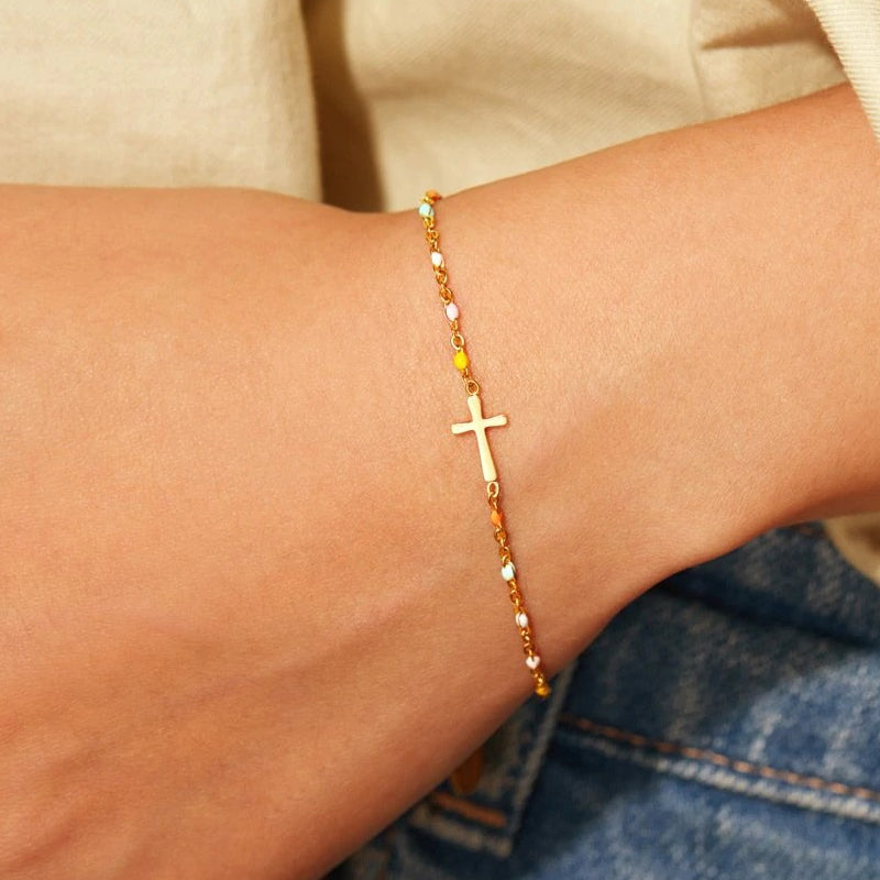 Skanto | Trendy Cross Bracelet
