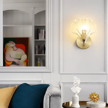 Skanto | Glass Shell Wall Lamp