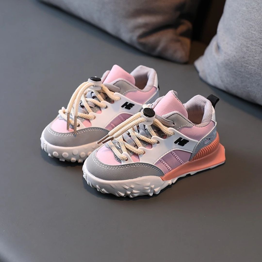 Skanto | Modern Kids' Sports Shoes – Stylish Look with Comfort and Stability