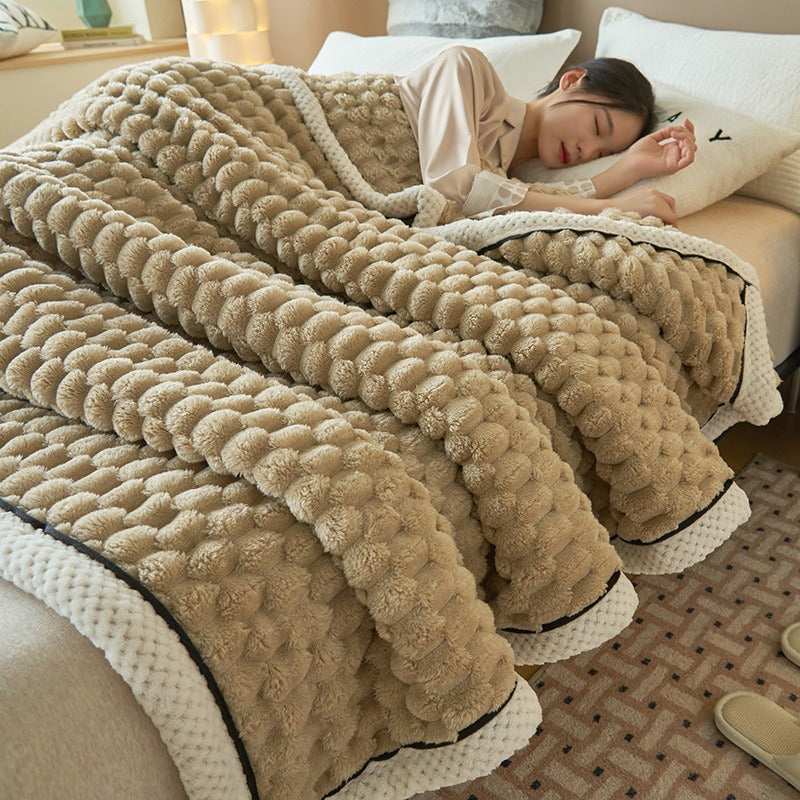 Ultra-soft cuddle blanket for ultimate comfort | Skanto