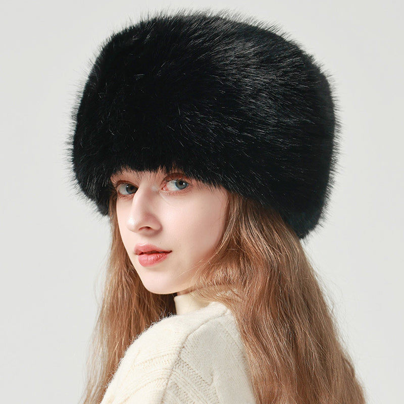 Skanto | Fuzzy Bowler Hat