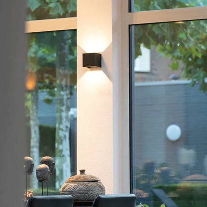 Modern LED wall light in cube design, Minimalist wall lamp for hallway & living room | Karnz