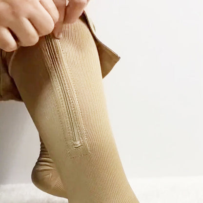 Elastic compression stockings with zipper
