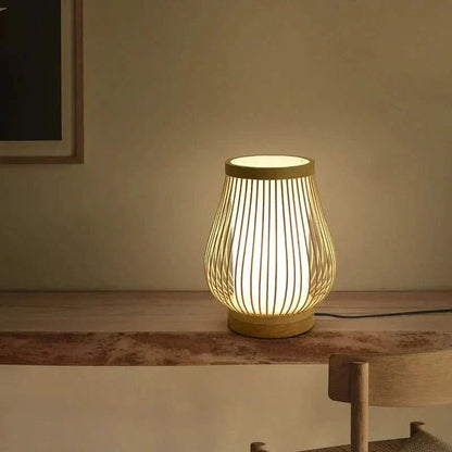 Skanto | Japanese Bamboo Table Lamp with Warm Light