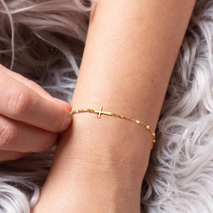 BowLift | Trendy Cross Bracelet