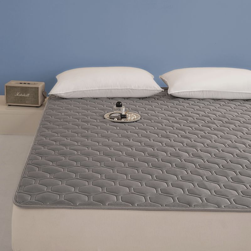 Dog Cooling Mat Indoor Outdoor Bed Pad | Skanto