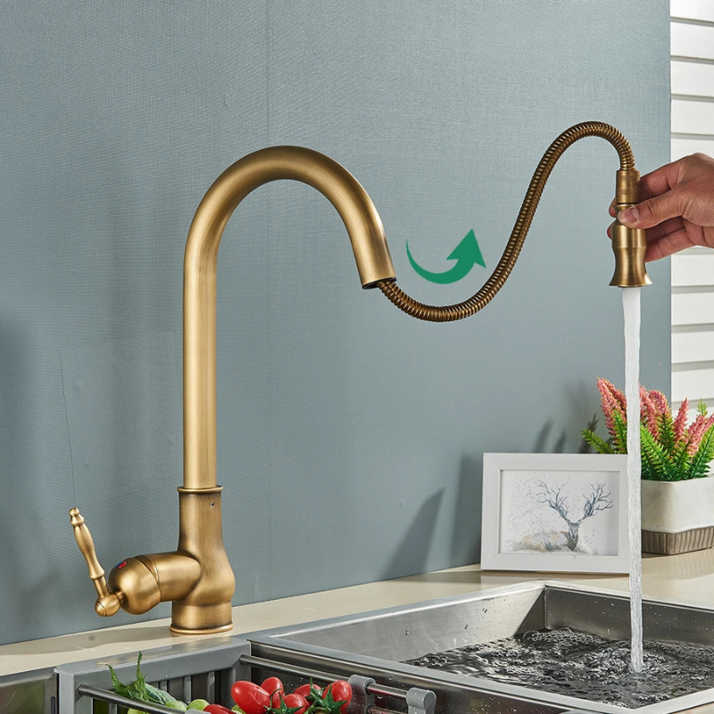 Skanto | VintageTap Antique Brass Kitchen Faucet – Retro Style Mixer Tap with Swivel Spout
