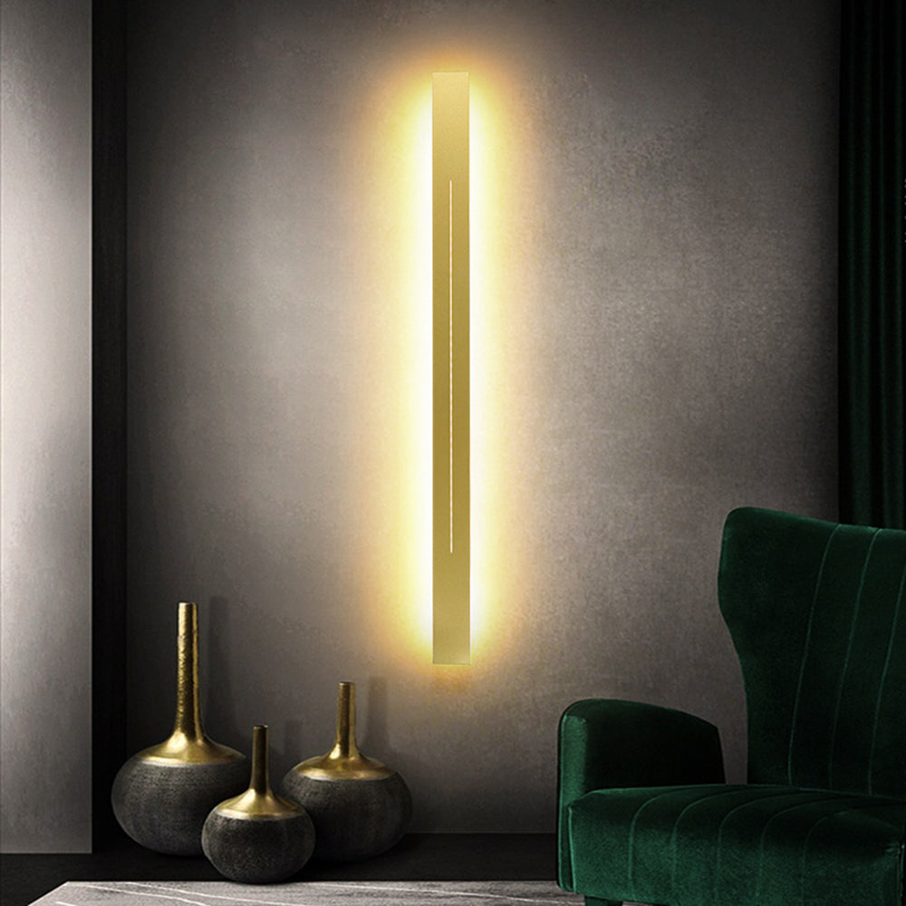Modern LED Wall Light - LumièreGold | Karnz