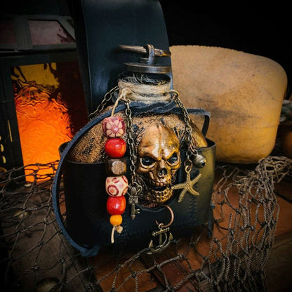 Skull Pirate Rum Resin Bottle | Brehn