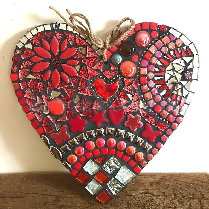 Skanto | Large Garden Mosaic Heart Decoration