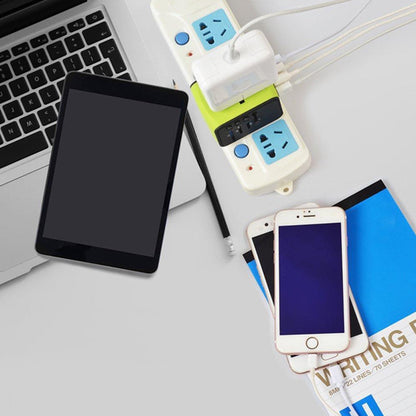 BowLift | Universal Smart Travel Adapter Voltage Converter