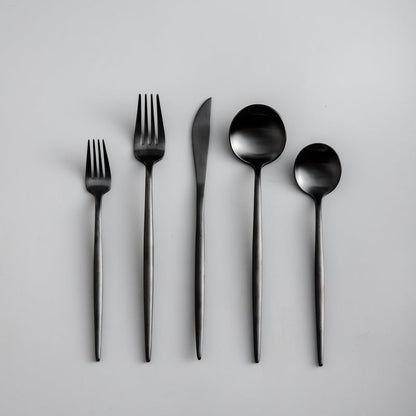 Karnz | Minimalist stainless steel cutlery Elegant simplicity