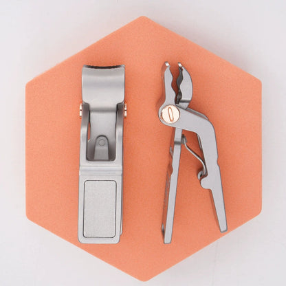 BowLift | Croc-Inspired Nail Clipper - Big Mouth Stainless Steel