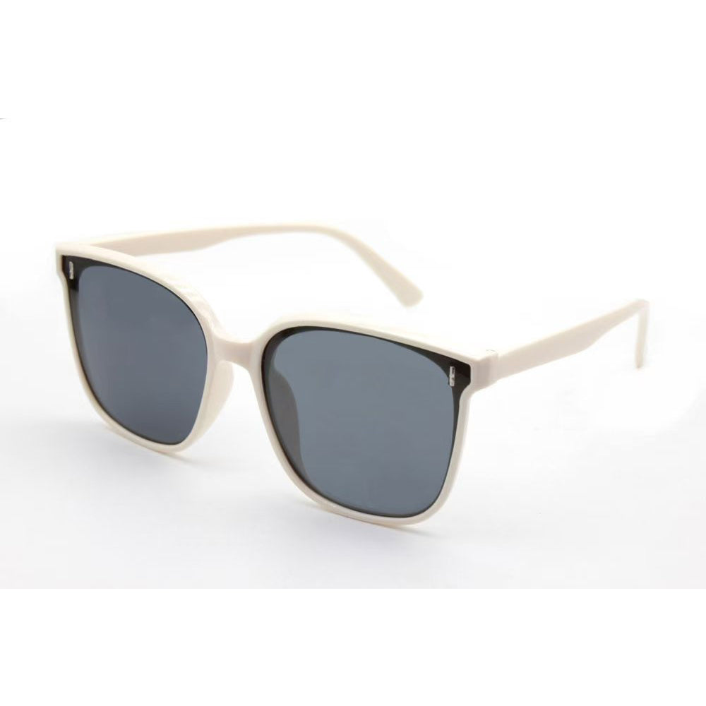 Sunglasses in many designs – from classic to trendy! | Karnz
