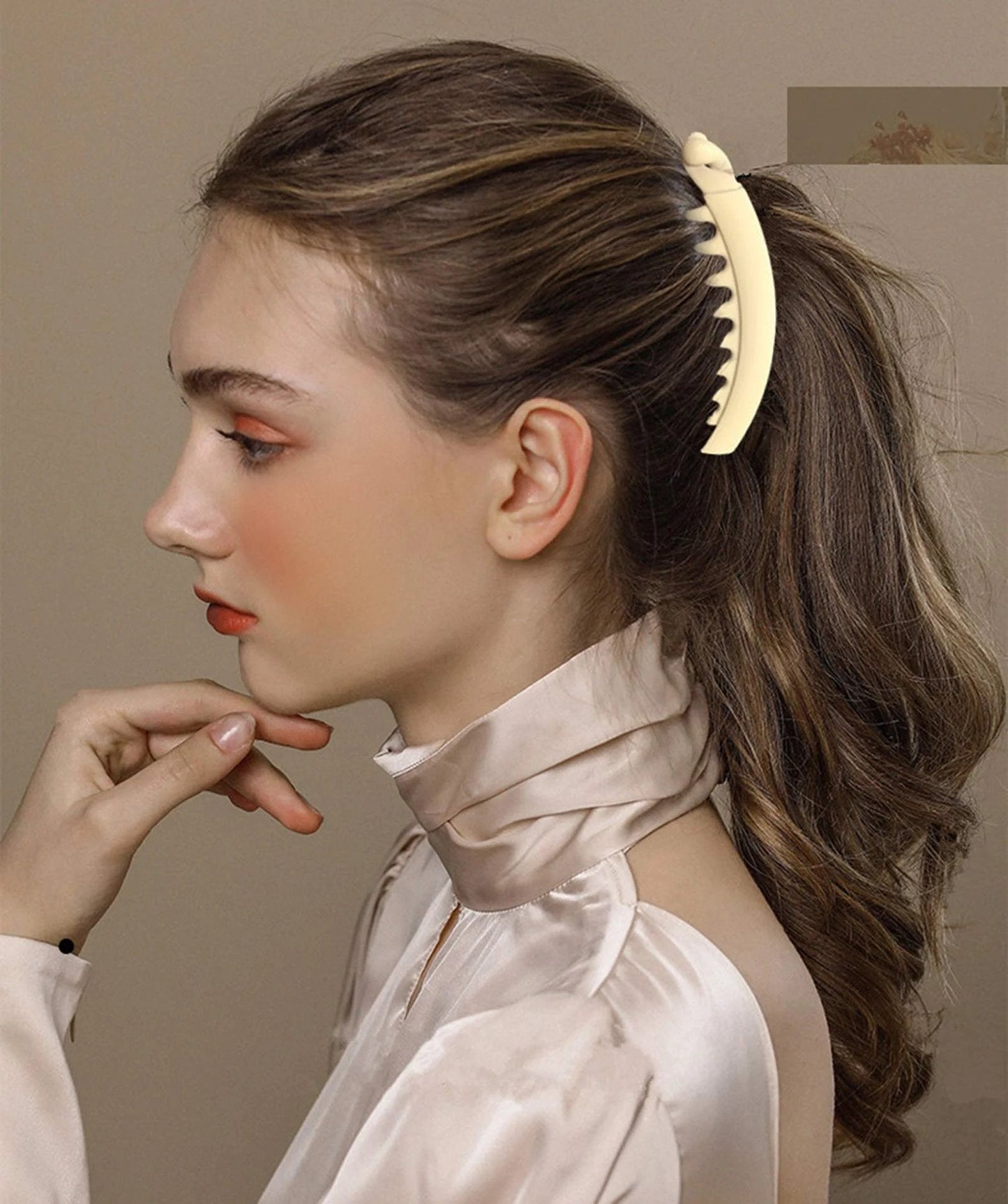 BowLift | Large Banana Hair Clips