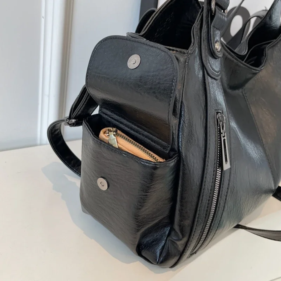 Skanto | Women's Classic Multi-Compartment Shoulder Bag – Alma