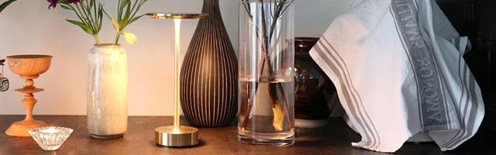 Skanto | Wireless Lamp - Dimmable & Rechargeable Waterproof Desk Light