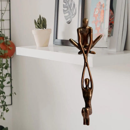 Skanto | Sculpture Figurine Love and Strength Decorative