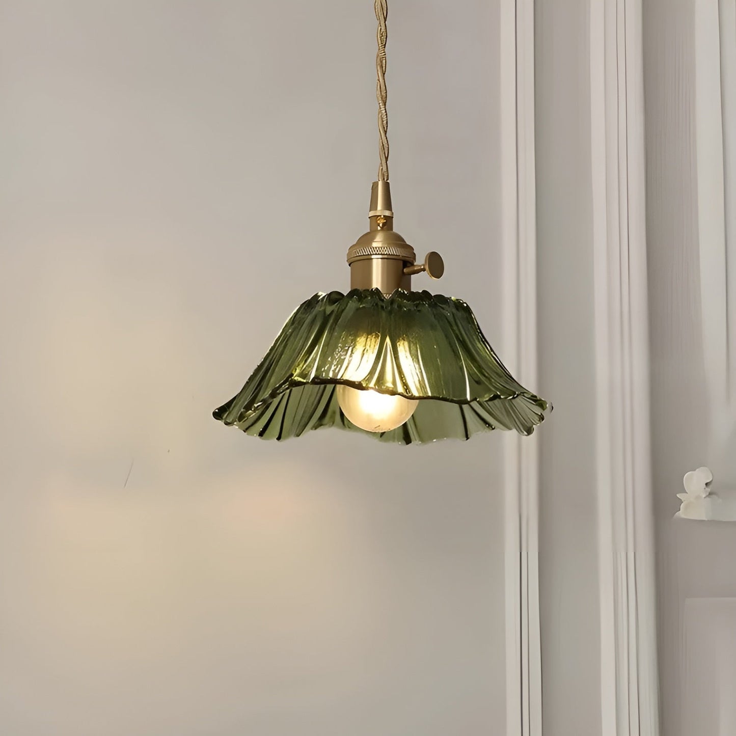 Pendant Lamp with Floral Motif – Warm Light & Stylish Design | For Your Home | Karnz