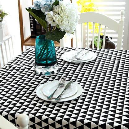 Geometric Design Table Cover