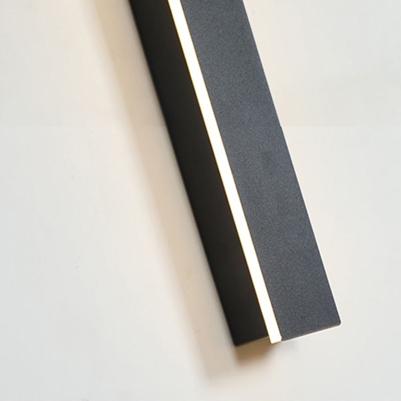 Skanto | Waterproof LED Outdoor Wall Lamp – Modern Minimalist Design