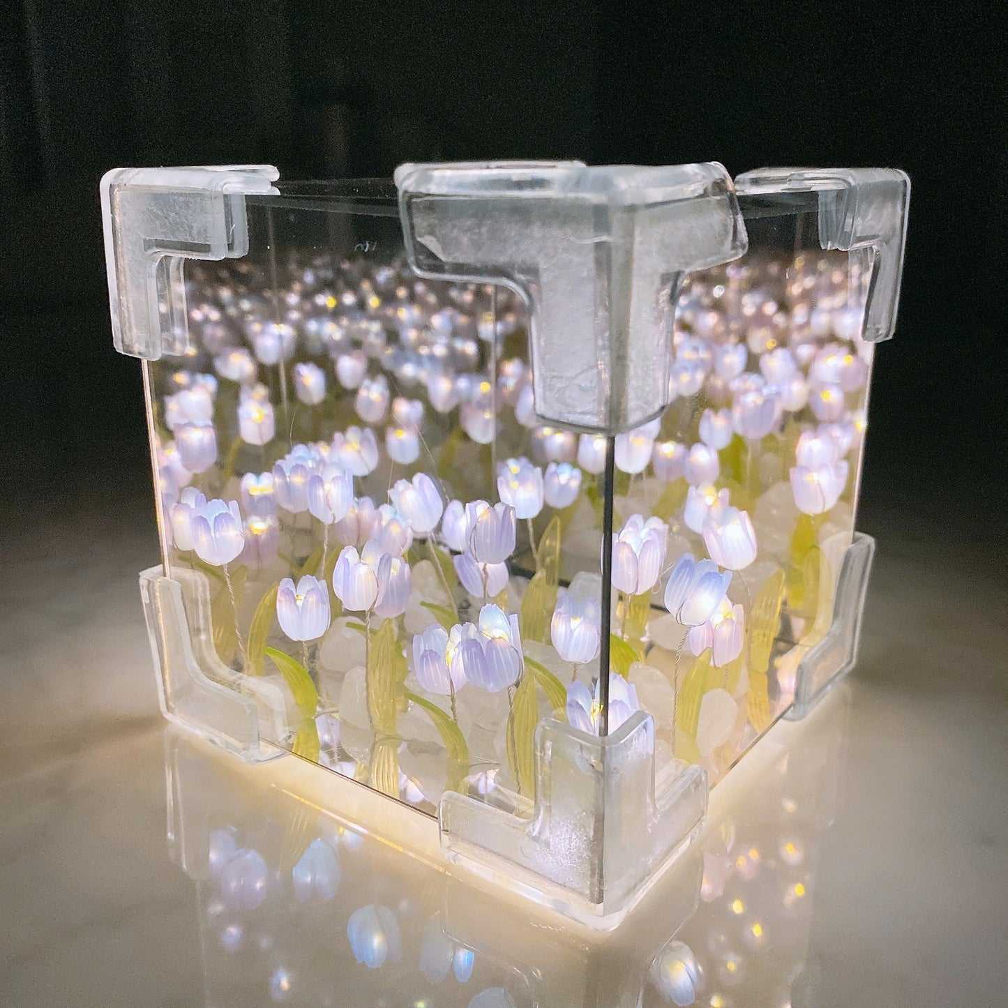 Blossom Box | Magic Tulip Light | Wreath