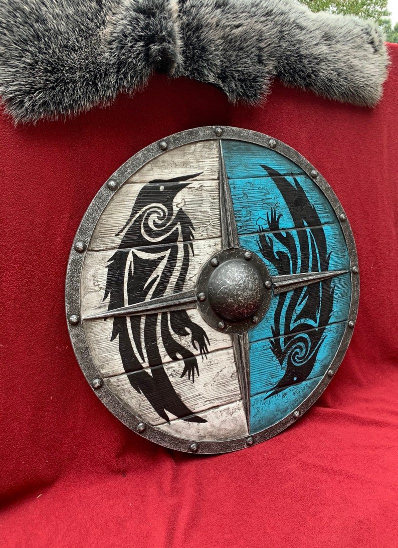Skanto | Eivor Valhalla Raven Battle Damaged Viking Wood Shield 30CM