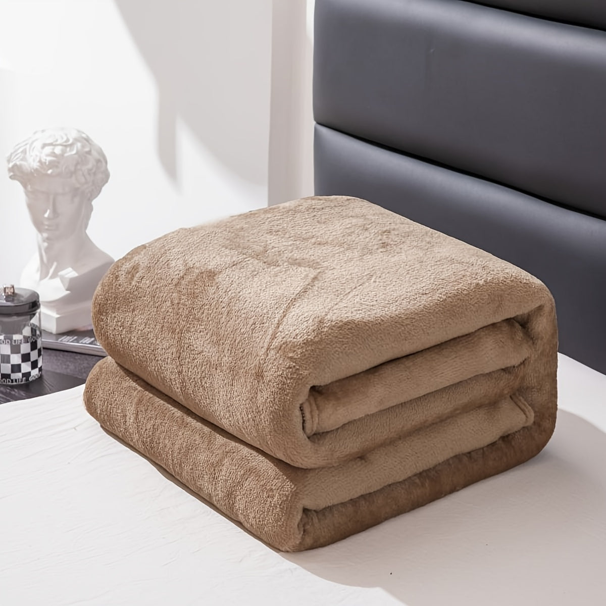 Skanto | Soft and Warm Grey Flannel Blanket for All Seasons