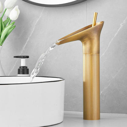 Copper single cold outdoor anti-freeze cold and hot antique faucet