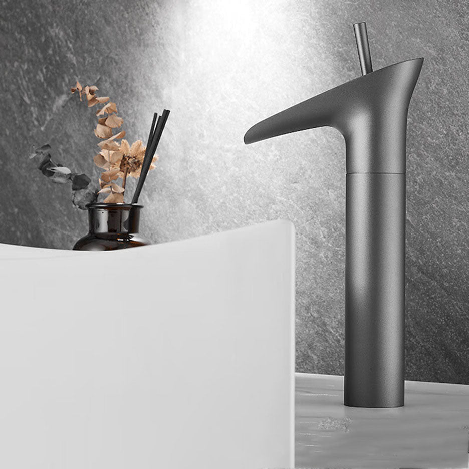 Copper single cold outdoor anti-freeze cold and hot antique faucet