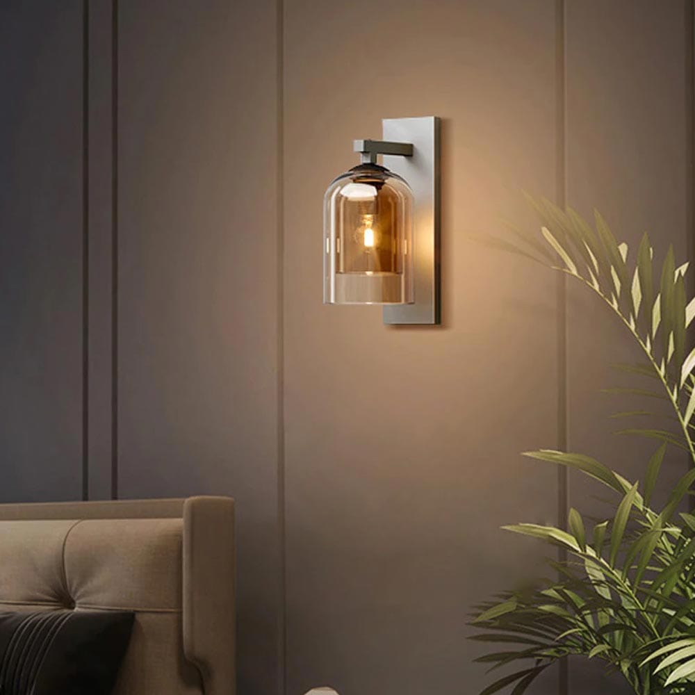 Skanto | Champagne Wall Lamp