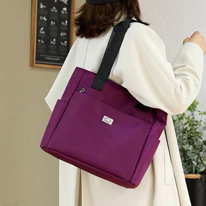 BowLift | Lightweight Waterproof Nylon Shoulder Bag