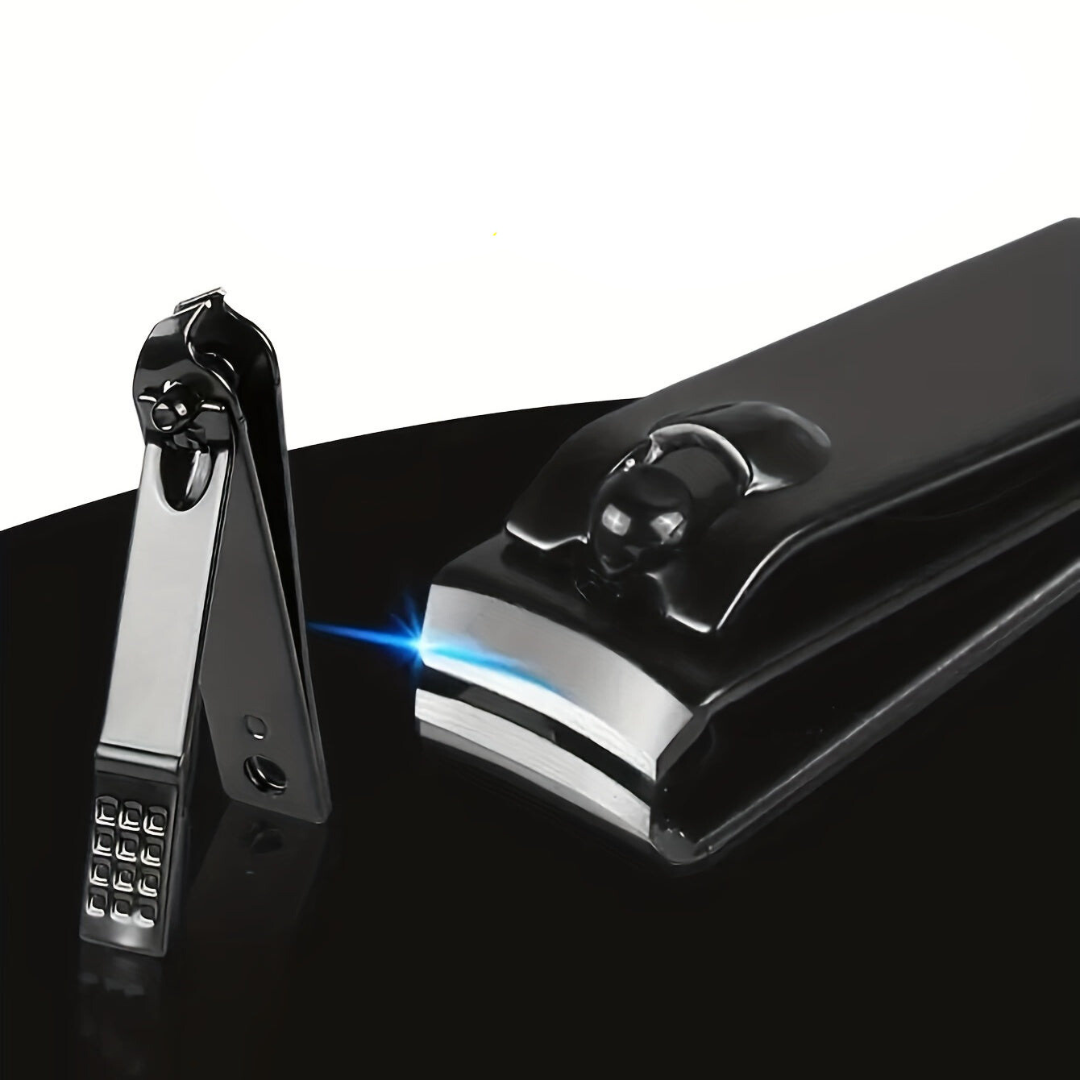 Skanto | 7-Piece Manicure Set with Case