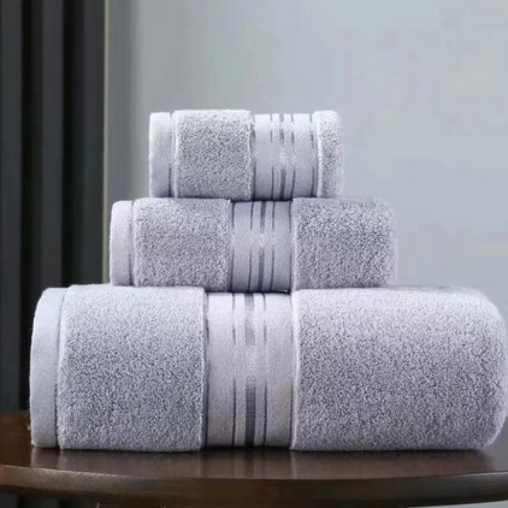 Skanto | LuxeCloud Egyptian Cotton Towel Set for Soft Comfort