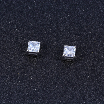 Skanto | Premium Unisex Magnetic Crystal Design Stud Earrings