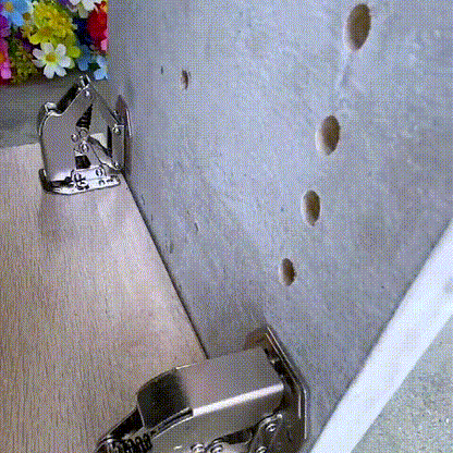 Skanto | Drill-Free Hinges