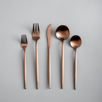 Karnz | Minimalist stainless steel cutlery Elegant simplicity