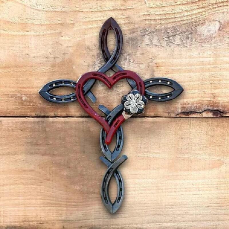 BowLift | Natural Horseshoe Cross with Heart