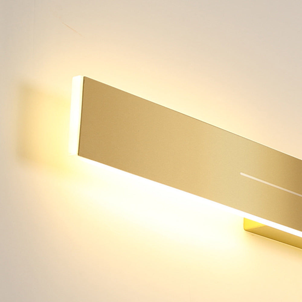 Modern LED Wall Light - LumièreGold | Karnz
