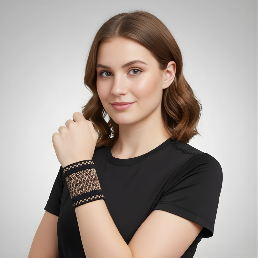 Copper‑Infused Compression for Wrist Pain Relief – Breathable Low‑Profile Sleeve for Everyday & Sports Bowlift