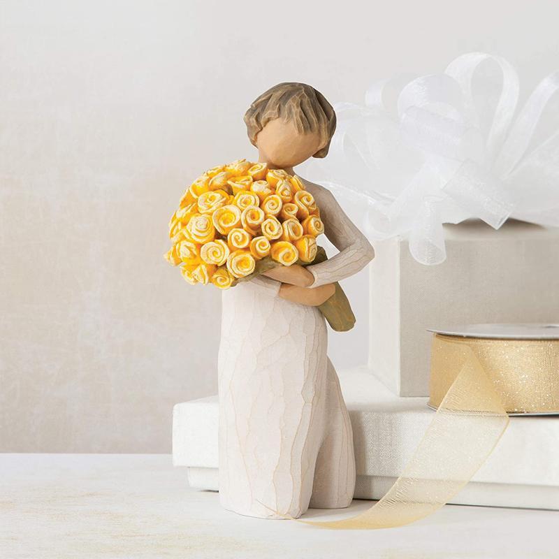 Ornament - Girl with a bouquet | Bowlift