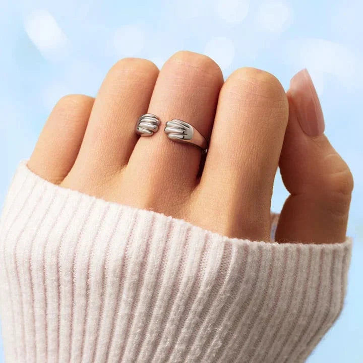 Skanto | Paw Print Ring