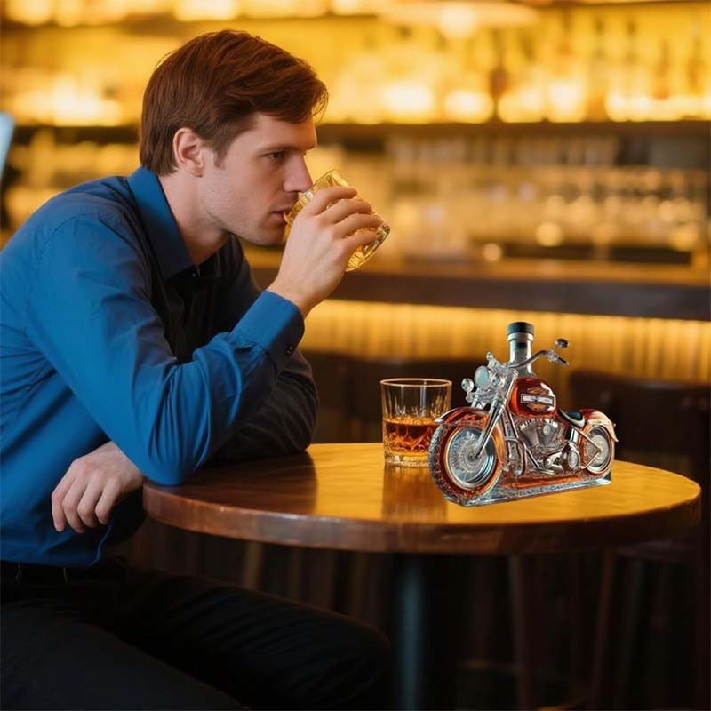 Skanto | RebelWhisky | Limited Edition Harley Whisky Bottle